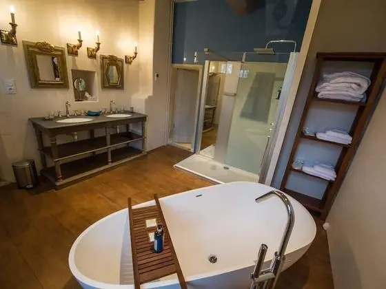 Luxury Süit, Banyolu/Duşlu, Bahçe Manzaralı (Suite Tocqueville)