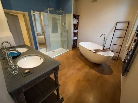 Luxury Süit, Banyolu/Duşlu, Bahçe Manzaralı (Suite Tocqueville)