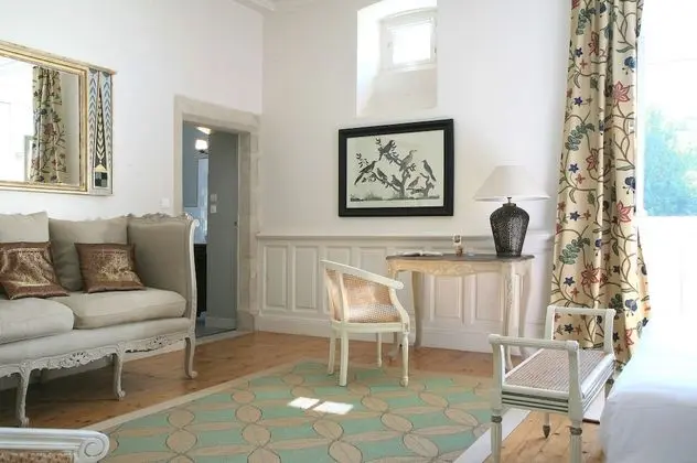 Superior Tek Büyük Yataklı Oda, Banyolu/Duşlu, Bahçe Manzaralı (Chambre de l'Amiral)