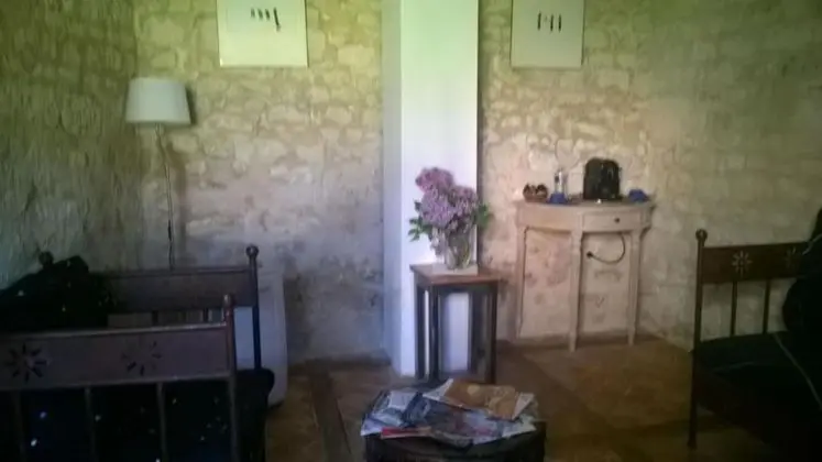 İki Ayrı Yataklı Oda, Sigara İçilmez