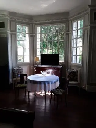 Family Oda (La Queen Yvonne)