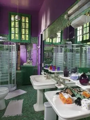 Family Oda (La Queen Yvonne)