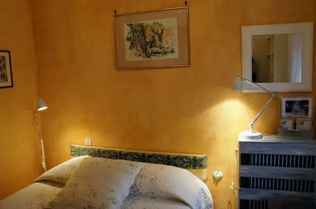 Standard Büyük Yataklı Tek Kişilik Oda