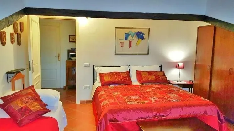 Üç Kişilik Oda, Özel Banyo (External)