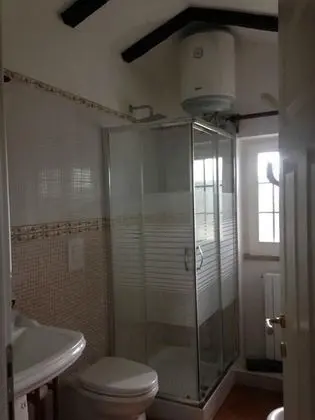 Üç Kişilik Oda, Özel Banyo (External)