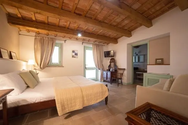 Deluxe Apart Daire, Veranda, Bahçe Manzaralı (Sara)