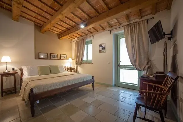 Deluxe Apart Daire, Veranda, Bahçe Manzaralı (Sara)
