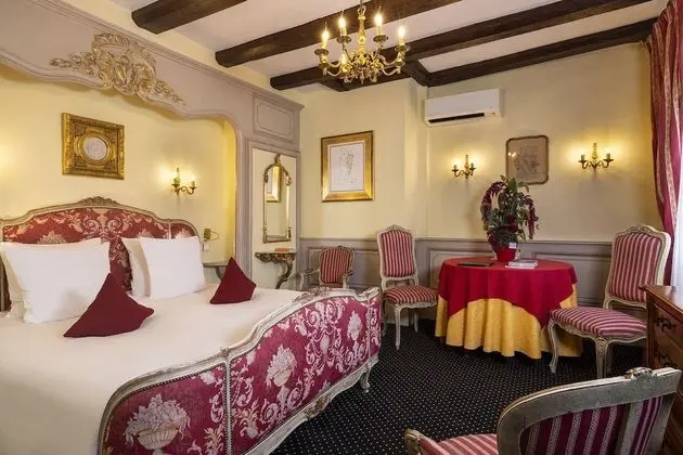 Deluxe Tek Büyük Yataklı Oda, Sıcak Su Küveti