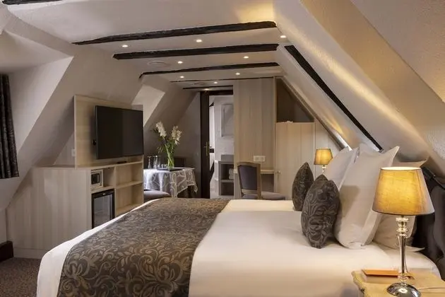 Luxury Üç Kişilik Oda, Sıcak Su Küveti