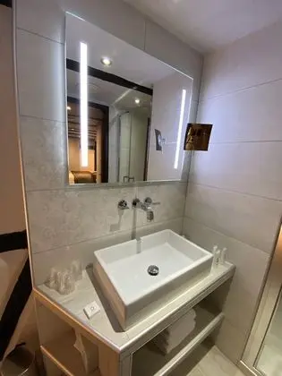 Luxury Üç Kişilik Oda, Sıcak Su Küveti