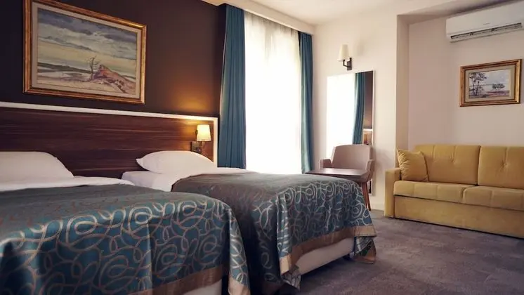 Deluxe Tek Büyük Yataklı Oda