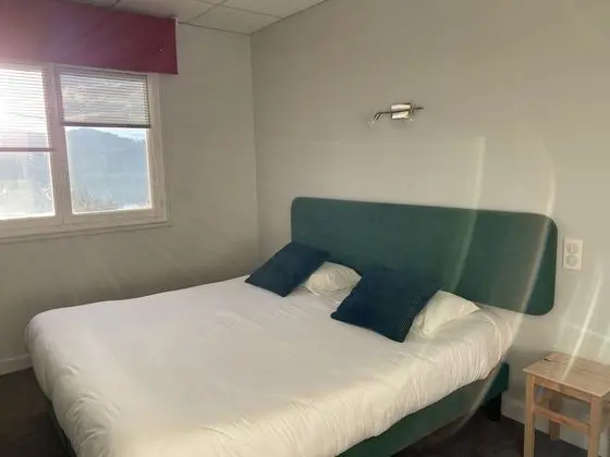 Tek Büyük veya İki Ayrı Yataklı Oda