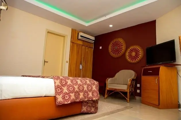 Standard Tek Büyük veya İki Ayrı Yataklı Oda