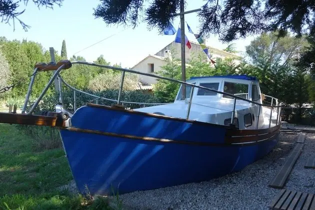 Kulübe (Bateau insolite)