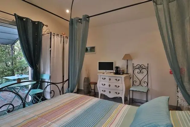 Tek Büyük Yataklı Oda (Calanque)