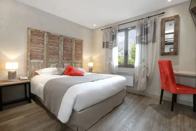 Comfort Tek Büyük Yataklı Oda
