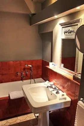Luxury Tek Büyük Yataklı Oda