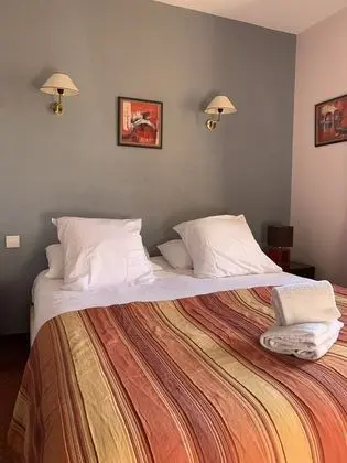 Classic Tek Büyük Yataklı Oda