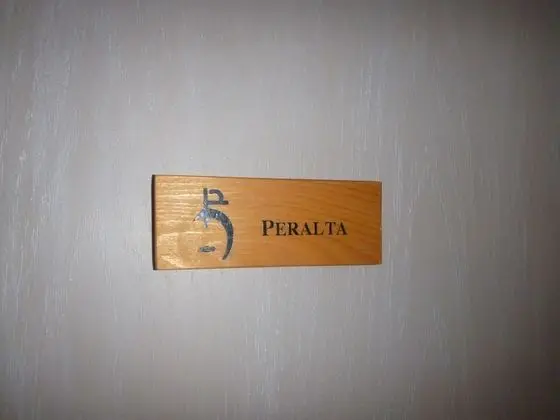 Standard Tek Büyük Yataklı Oda, Özel Banyo (El Miura)