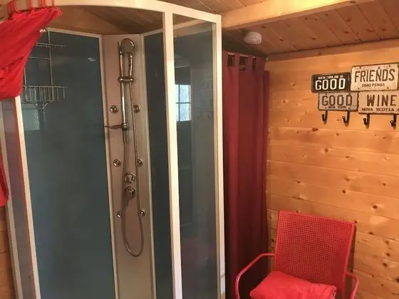 Standard Dağ Evi, Banyolu/Duşlu, Havuz Manzaralı