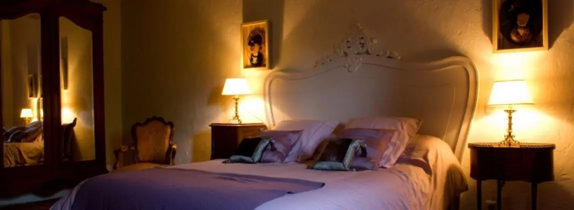 Tek Büyük Yataklı Oda (Cadeau du General)