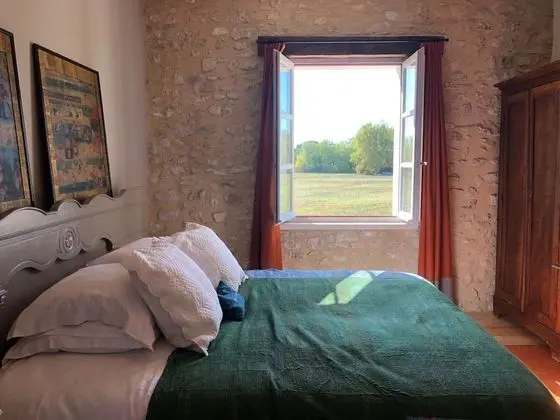 Superior Tek Büyük Yataklı Oda, Bahçe Manzaralı (Occitane)