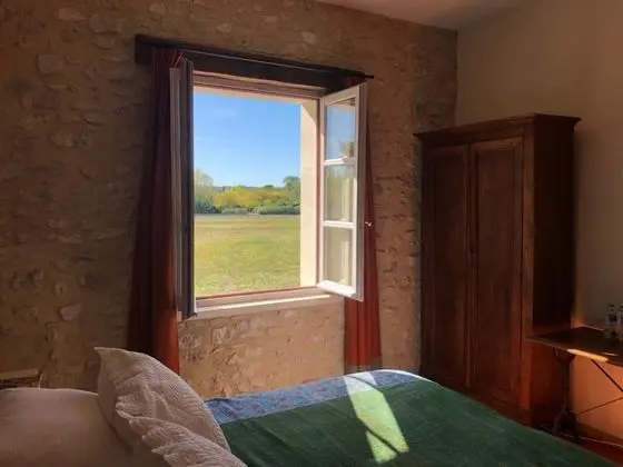 Superior Tek Büyük Yataklı Oda, Bahçe Manzaralı (Occitane)