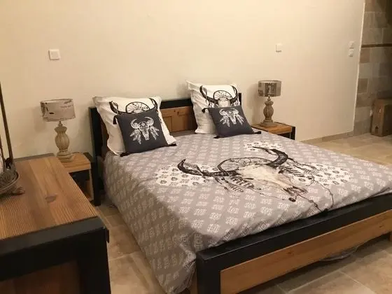 Tek Büyük Yataklı Oda (L'abrivade)