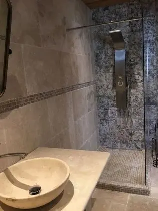 Tek Büyük Yataklı Oda (L'alpiette)