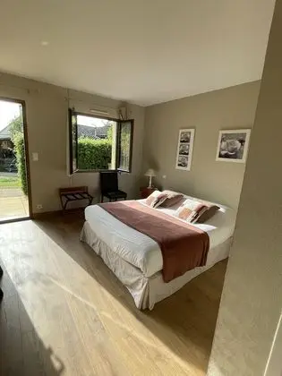 Standard Tek Büyük Yataklı Oda