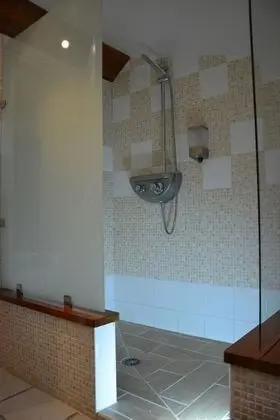 Comfort Üç Kişilik Oda, Sigara İçilmez (Lavande)