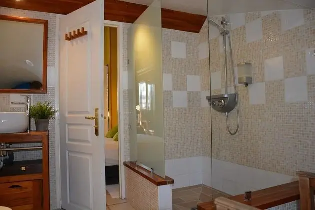 Comfort Üç Kişilik Oda, Sigara İçilmez (Lavande)