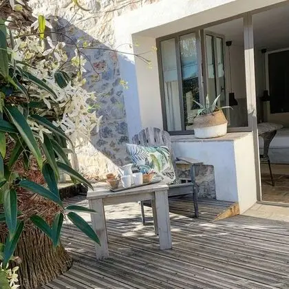 Tek Büyük Yataklı Oda, Zemin Kat