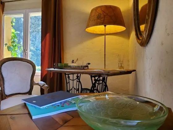 Tek Büyük Yataklı Oda (Chambre des pierres)