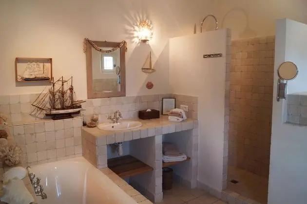 Superior Tek Büyük Yataklı Oda, Bahçeli