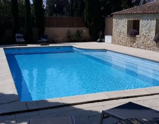 Standard Tek Büyük veya İki Ayrı Yataklı Oda (Chambre Lavande)