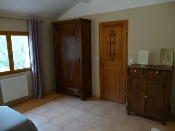 Standard Tek Büyük veya İki Ayrı Yataklı Oda (Chambre Lavande)