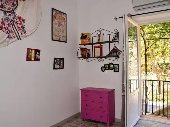 Tek Büyük Yataklı Oda (Seville)