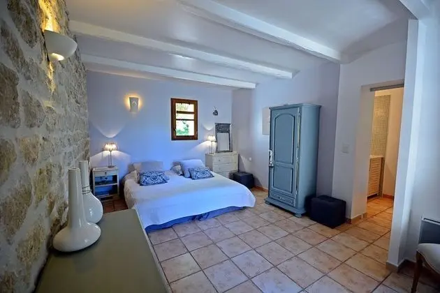 Comfort Tek Büyük veya İki Ayrı Yataklı Oda, 1 En Büyük (King) Boy Yatak, Özel Banyo (Les Baux)