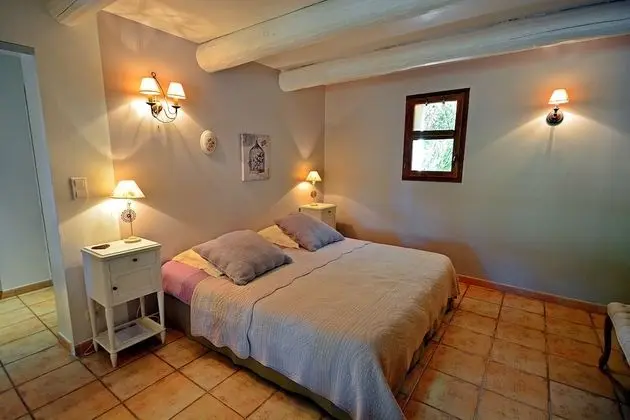 Comfort Tek Büyük veya İki Ayrı Yataklı Oda, 1 En Büyük (King) Boy Yatak, Özel Banyo (Séguret)