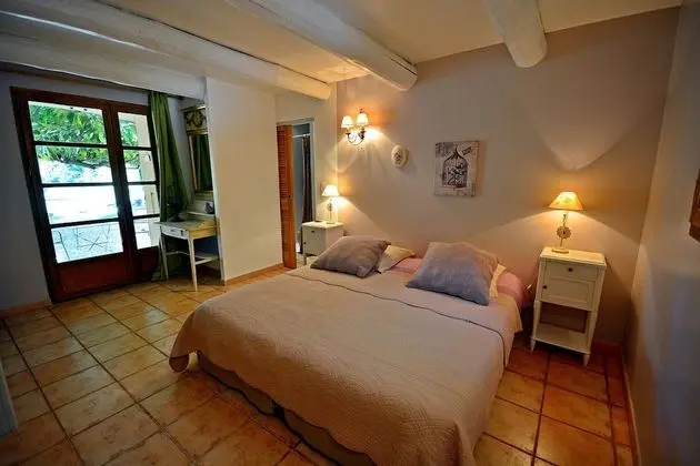 Comfort Tek Büyük veya İki Ayrı Yataklı Oda, 1 En Büyük (King) Boy Yatak, Özel Banyo (Séguret)