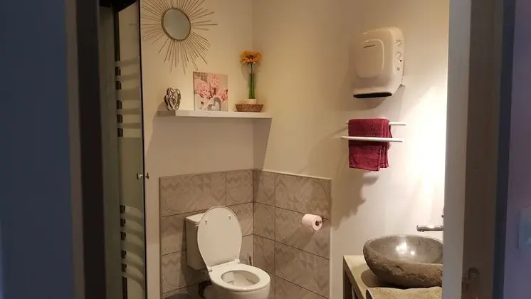 Romantic Süit, Sıcak Su Havuzu