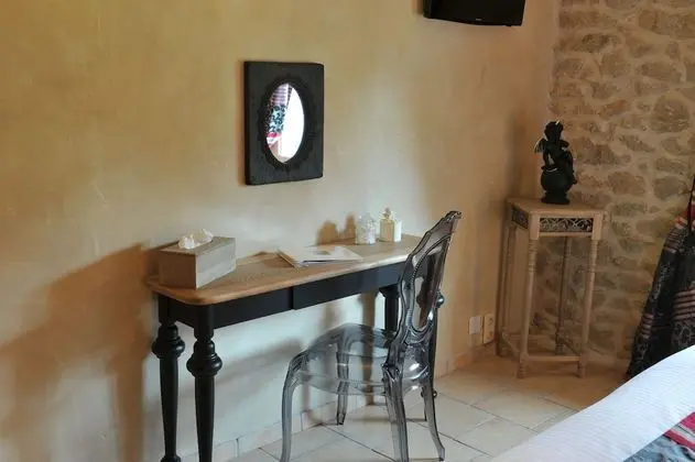 Tek Büyük Yataklı Oda, Özel Banyo, Bahçe Manzaralı