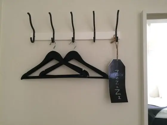 Tek Büyük Yataklı Oda, Ortak Banyo