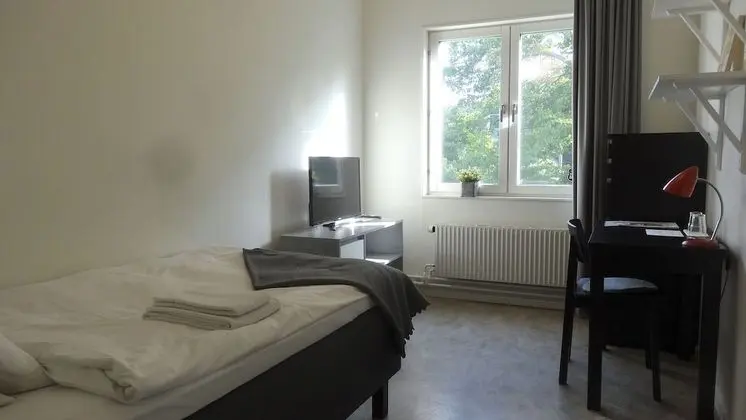 Tek Kişilik Oda, Ortak Banyo