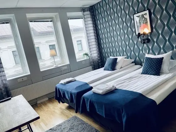 Standard Tek Büyük veya İki Ayrı Yataklı Oda, Ortak Banyo