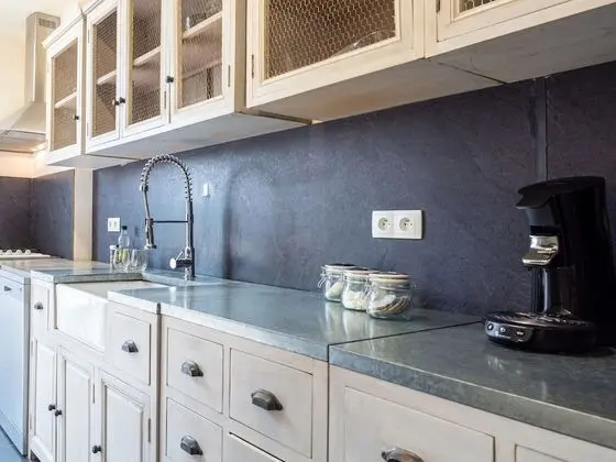 Deluxe Apart Daire, Banyolu/Duşlu