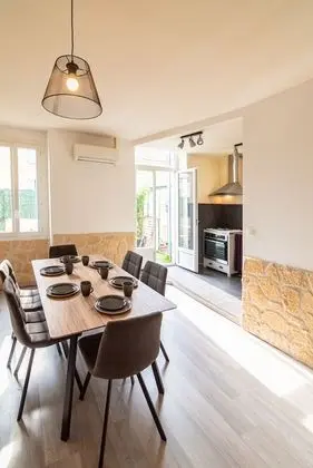 Deluxe Apart Daire, Banyolu/Duşlu