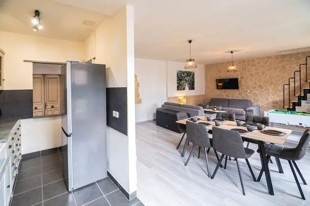 Deluxe Apart Daire, Banyolu/Duşlu