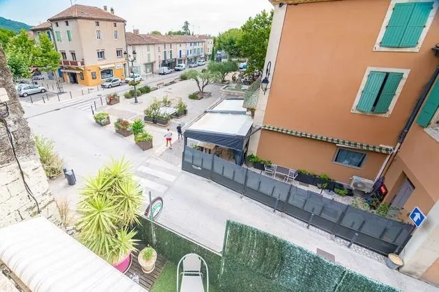 Deluxe Apart Daire, Banyolu/Duşlu